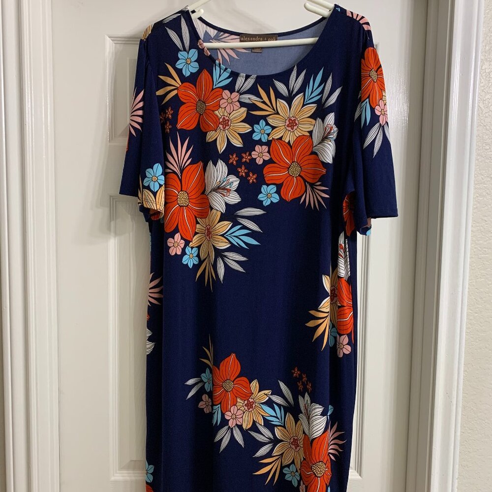 Alexandra + Oak Women's Navy Blue Dress with Flowers, Size XXL